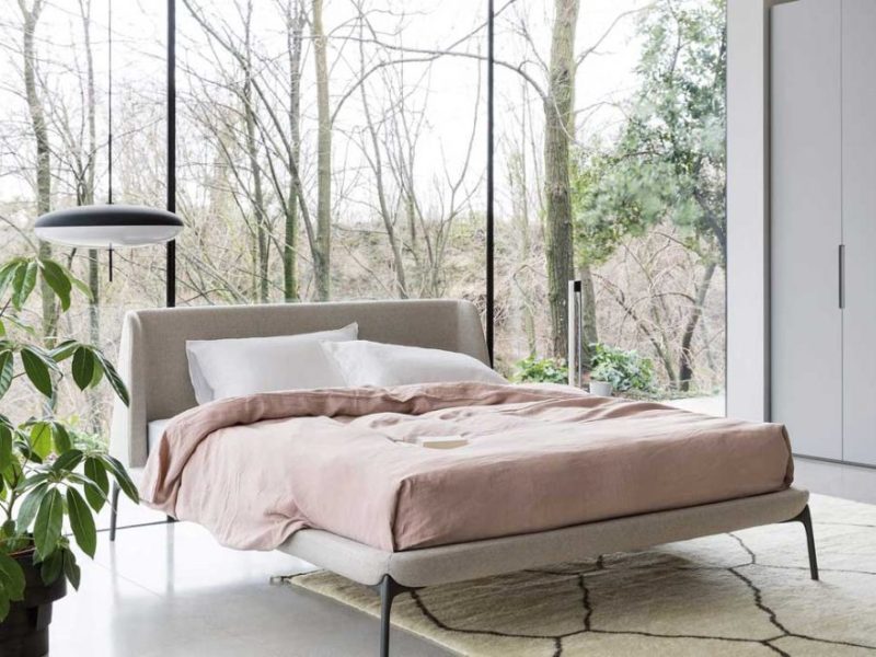 اتاق با نمای دریاچه